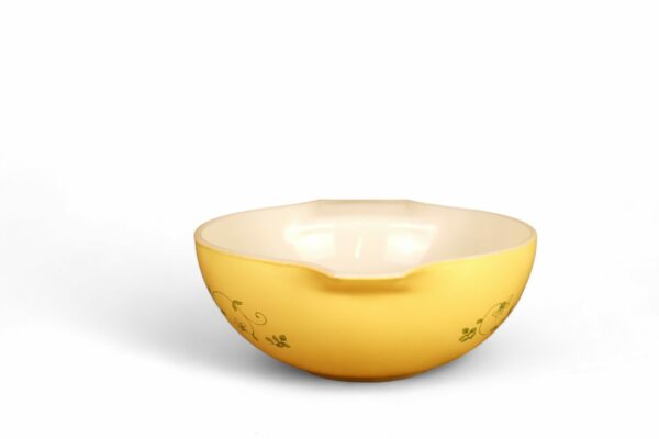 Vintage Pyrex Large Mixing Bowl - Image 7