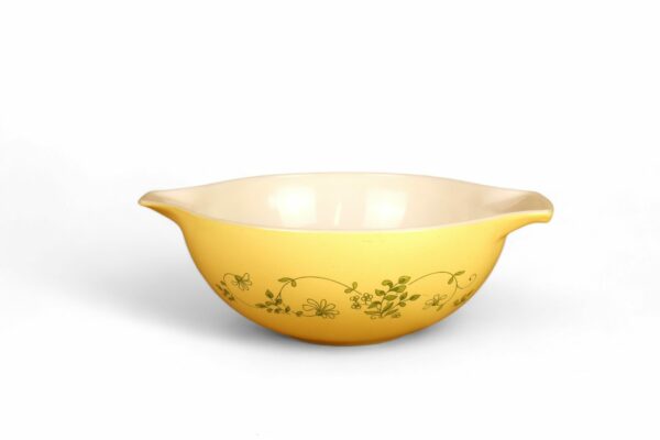 Vintage Pyrex Large Mixing Bowl - Image 2