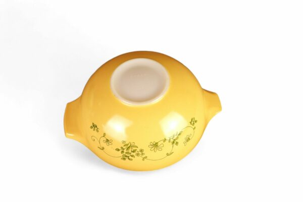 Vintage Pyrex Large Mixing Bowl - Image 4