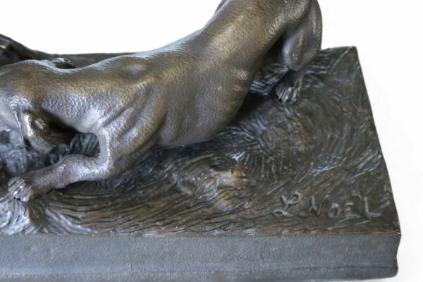 Vintage French Art Deco Signed Bronze of Pointer Dogs - Image 2