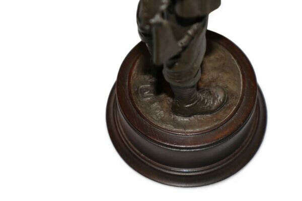 Cold Cast Bronze Resin of a WW1 British Soldier by Peter Hicks - Image 10