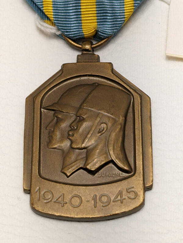 WW2 Belgium 1940-1945 Bronze African War Medal