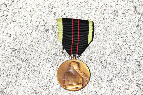 WW2 Belgium Resistance Bronze medal - Image 3