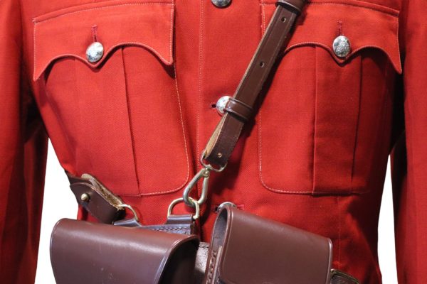 Original 1970s Royal Canadian Mounted Police R.C.M.P Red Serge Uniform with Holster and Handcuff Pouch - Image 9