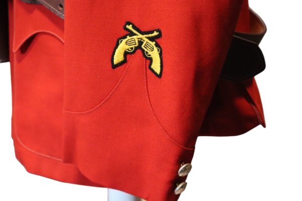 Original 1970s Royal Canadian Mounted Police R.C.M.P Red Serge Uniform with Holster and Handcuff Pouch - Image 11