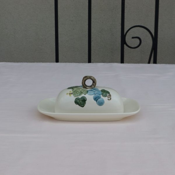 Sculpture Grape Butter Dish by Metlox. - Image 2