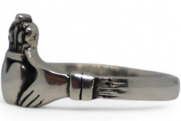 Claddagh Sterling Silver Ring - Image 6