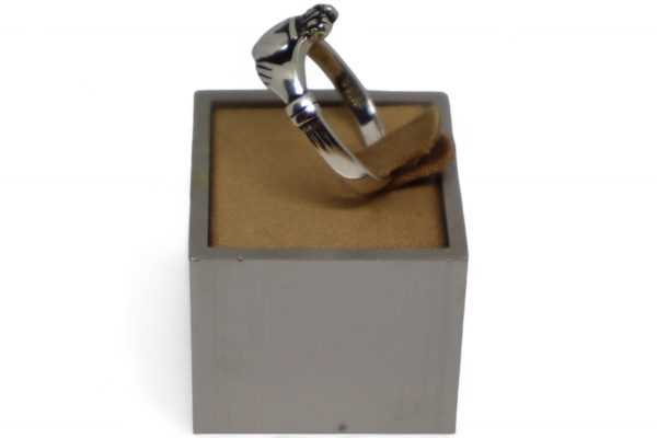 Claddagh Sterling Silver Ring - Image 3